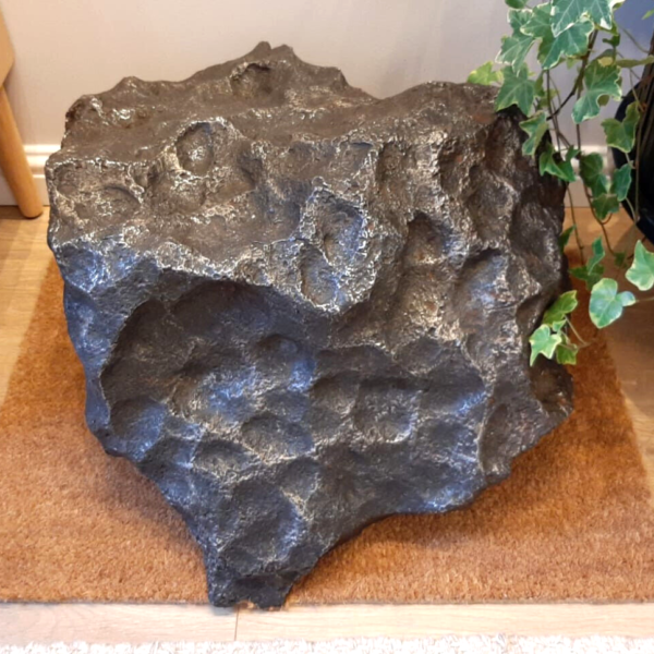 Museum Campo del Cielo meteorite. 200 kg